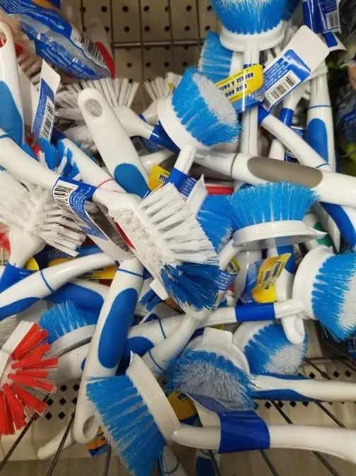 This Dollar Tree Brush Is Great for Cleaning Your Kitchen Sink